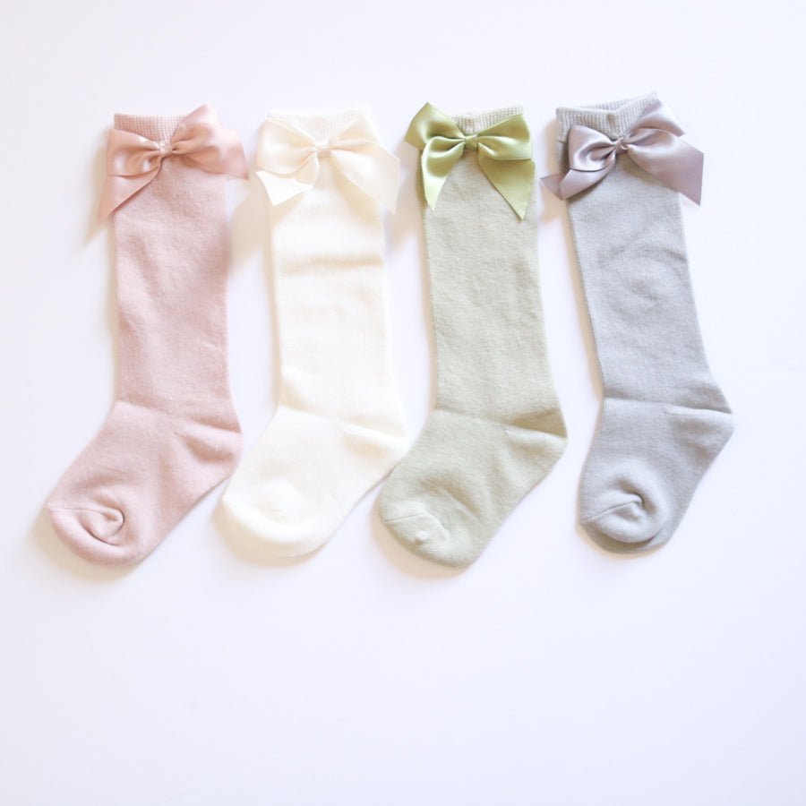 Silky Bow High Knee Socks